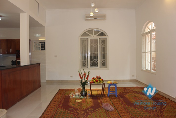 Bright renovated house with 3 bedroom and a huge garden for rent in Westlake Tay Ho, Ha Noi